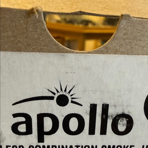 Apollo Smoke Detector - Picture 3 of 3